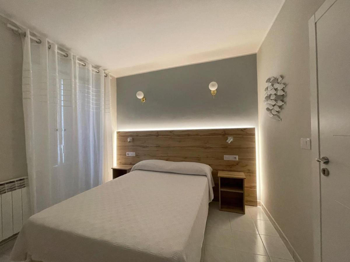 Hotel Amadora - Admite Mascotas Barreiros Esterno foto